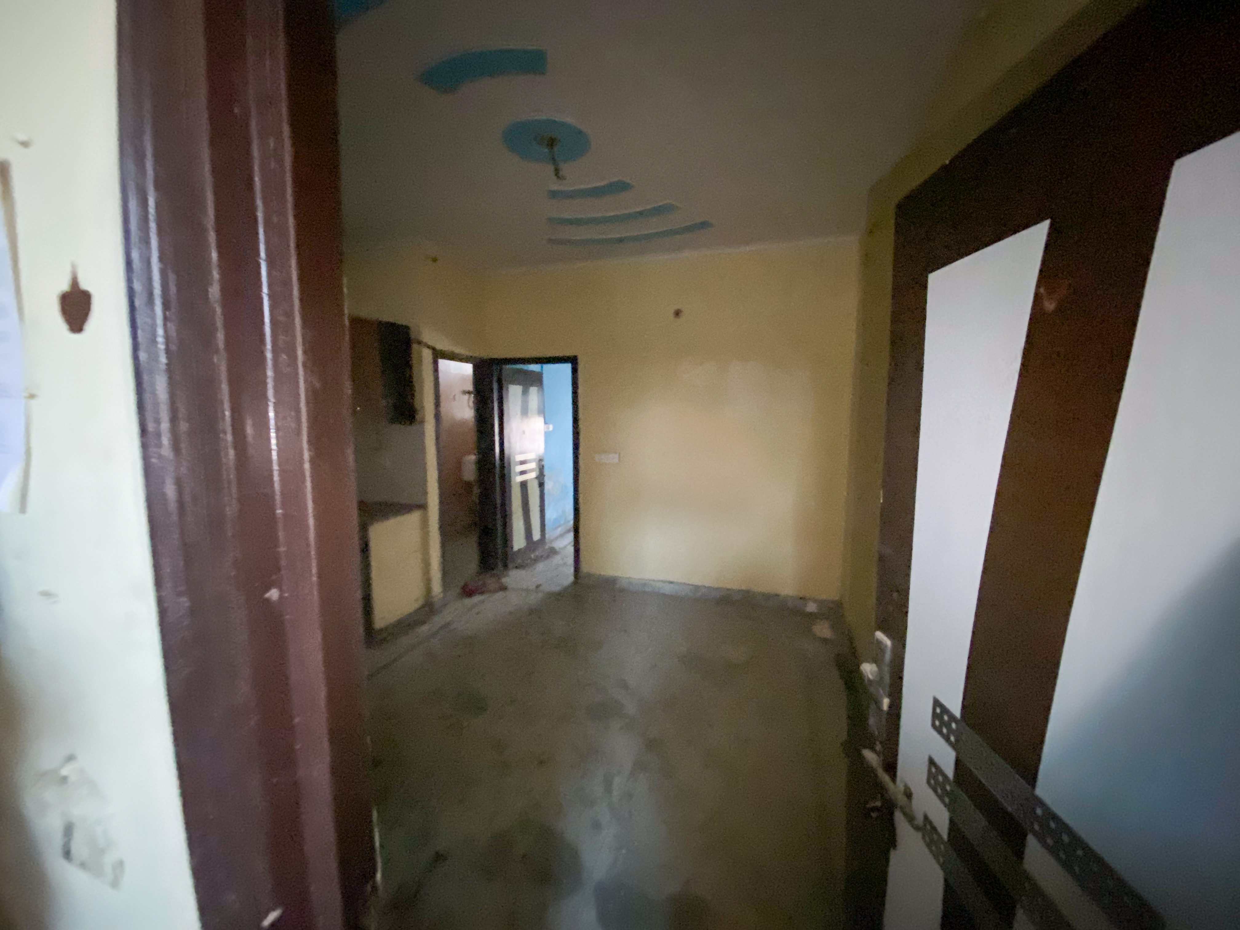 28 square meter Flat for sale in ROHINI New Delhi — photo 3