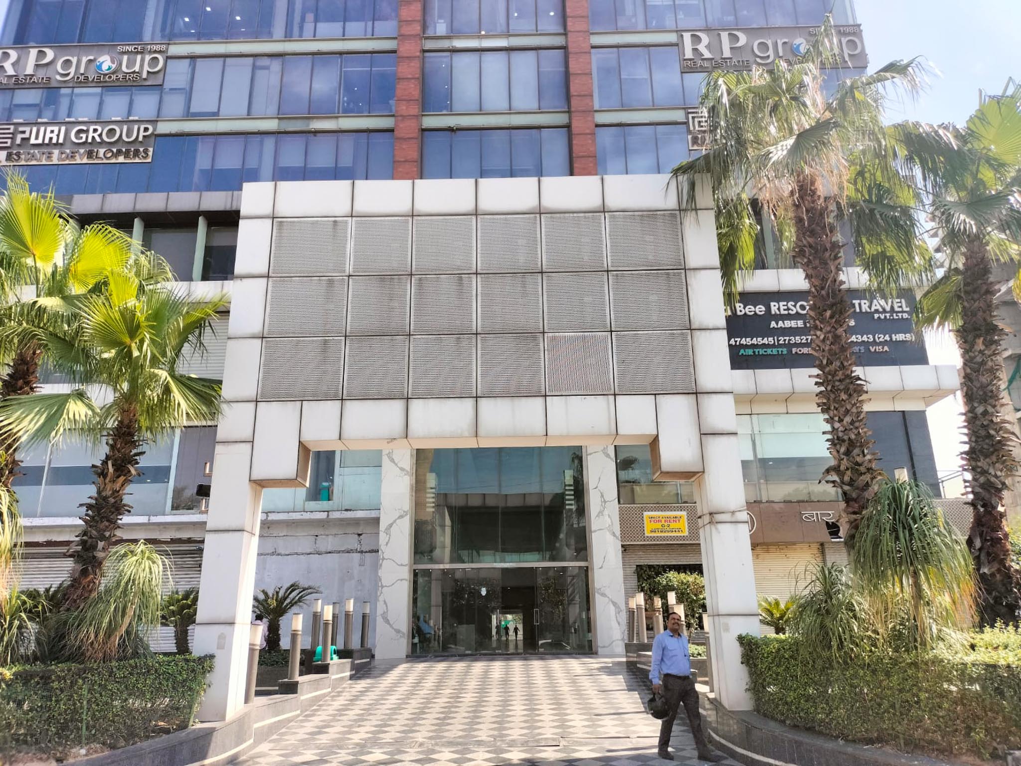 504 square feet Shops for sale in NSP DELHI New Delhi — photo 6