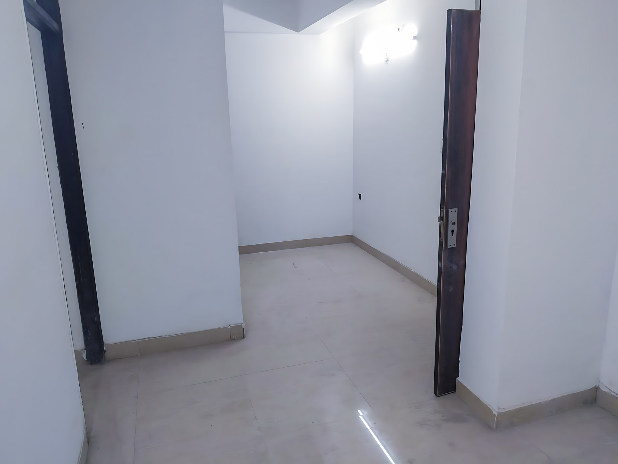 385.14 square feet Flat for sale in na, GOOD Ghaziabad — photo 8