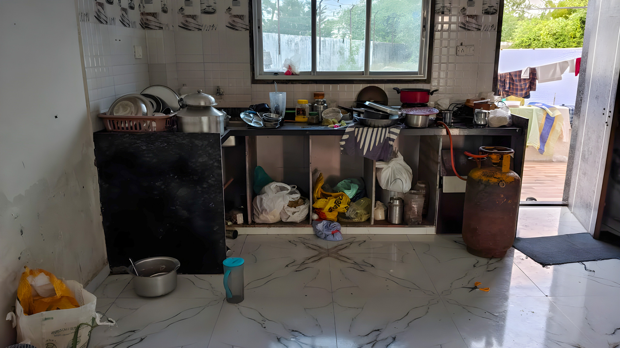 370.47 square meter Farm House for sale in Surat — photo 5