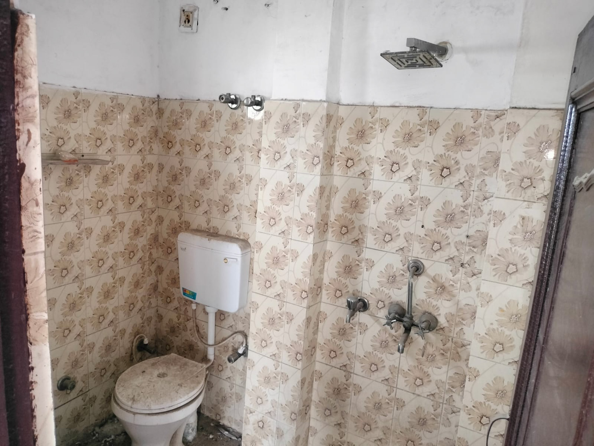369 square feet Flat for sale in New Delhi — photo 8