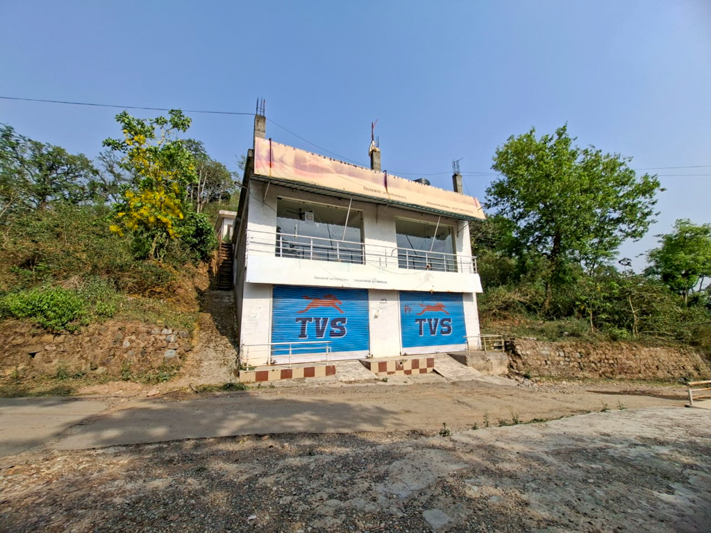 Shops for sale in road side Dhin — photo 4