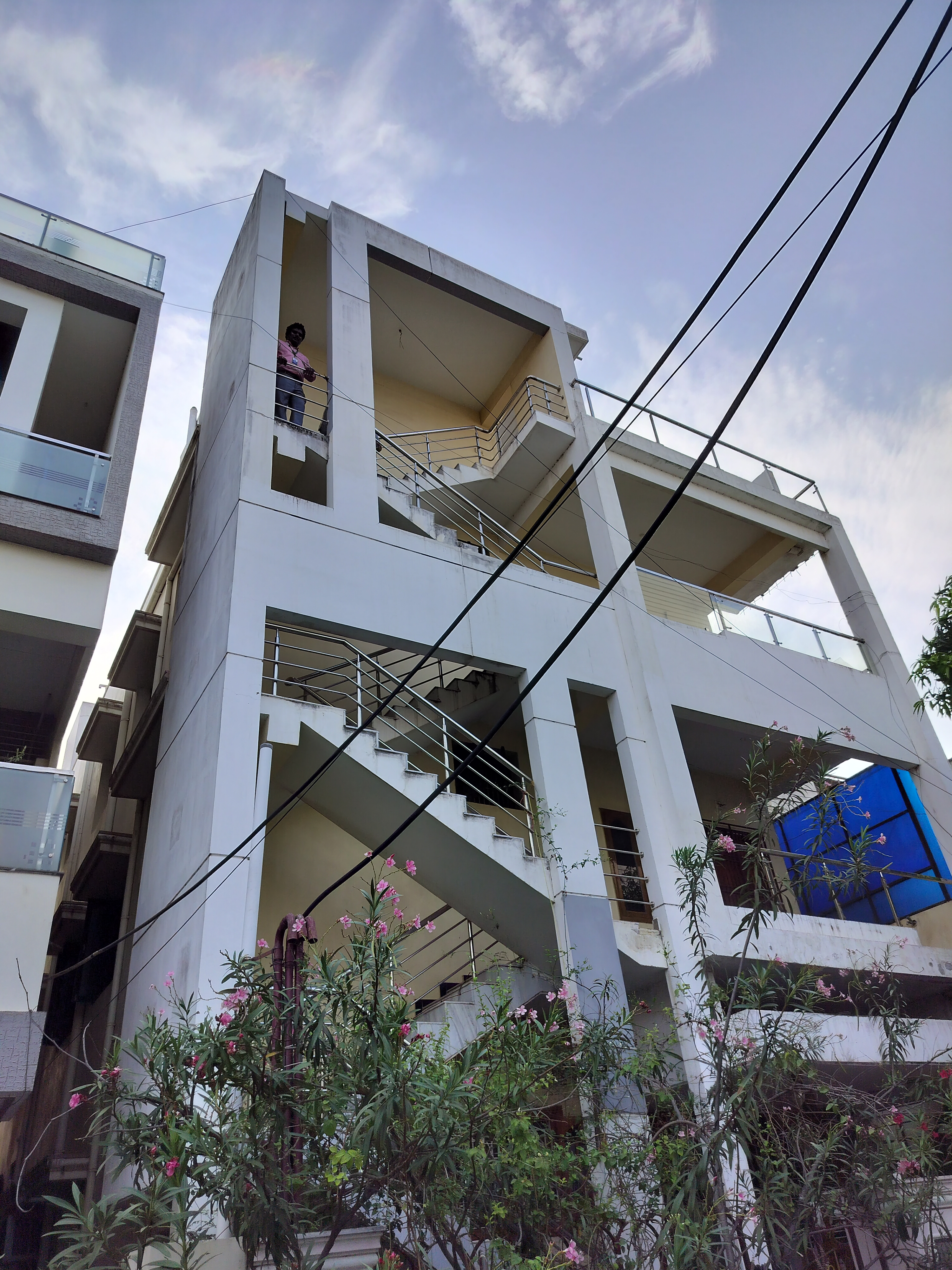 3918 square meter Individual House for sale in RAJA RAVINDRA PRASAD, Sri Lakshmi Narasimha Swamy Nagar, Usmansaheb Peta Nellore — photo 2