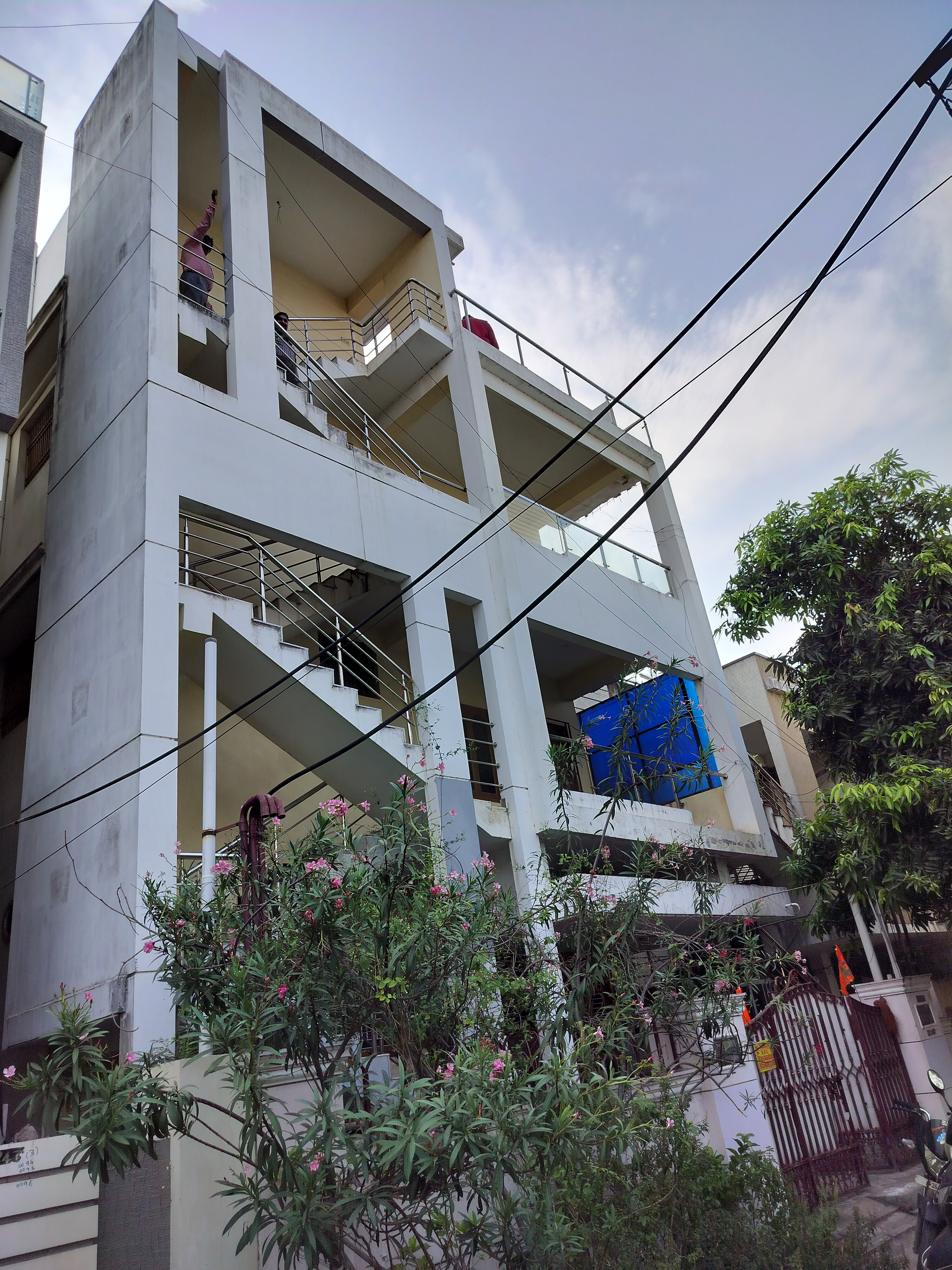 3918 square meter Individual House for sale in RAJA RAVINDRA PRASAD, Sri Lakshmi Narasimha Swamy Nagar, Usmansaheb Peta Nellore — photo 3
