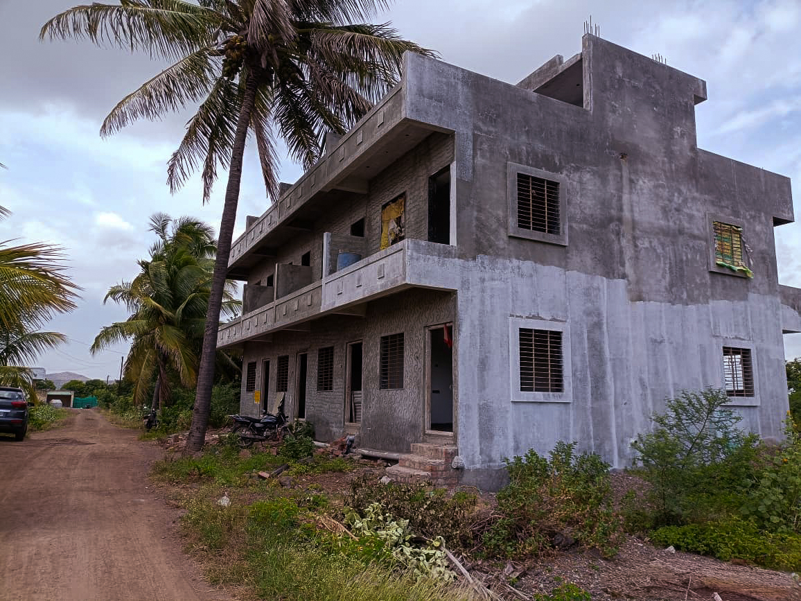 60 square meter Individual House for sale in Deola — photo 3