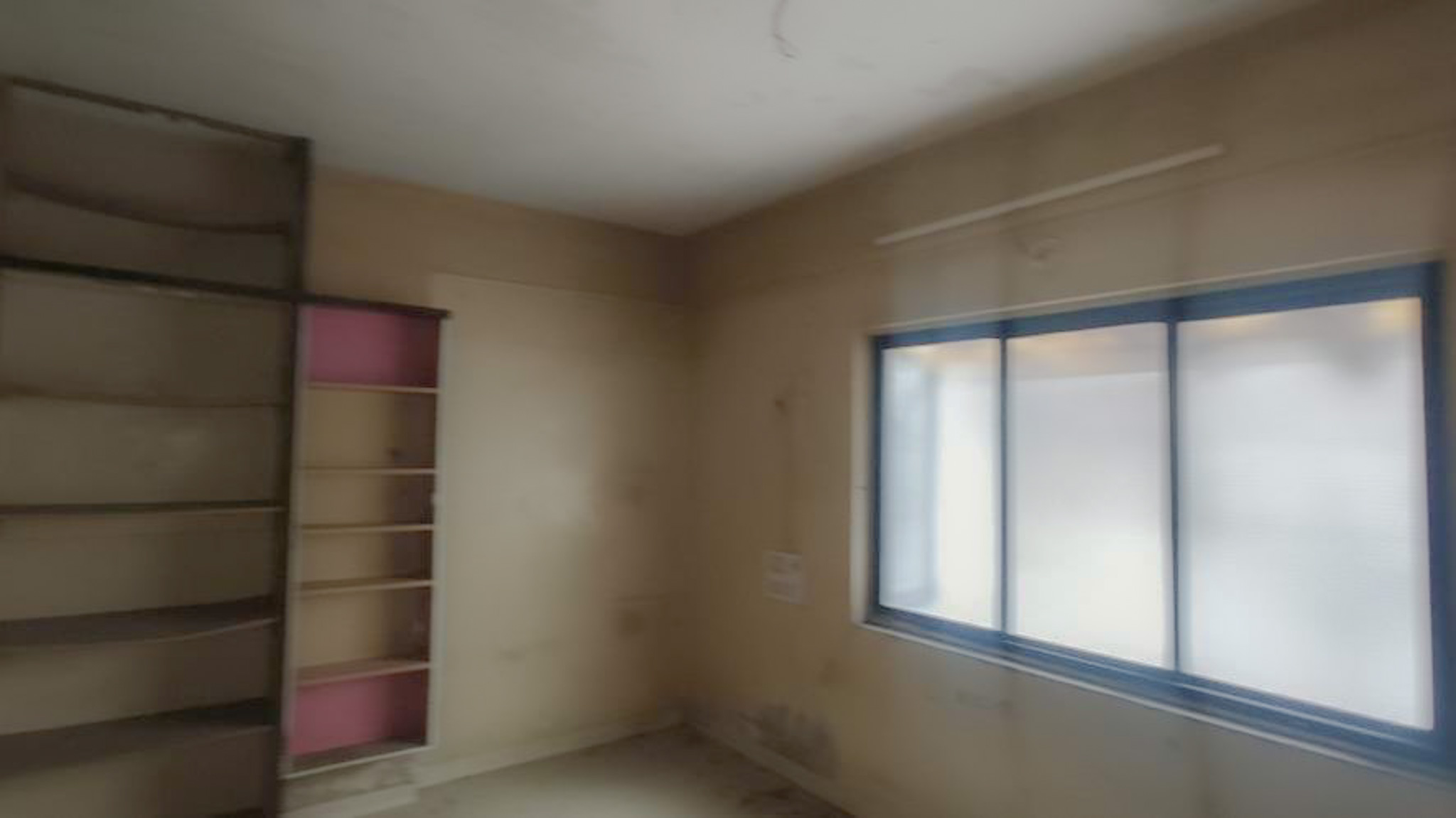 431.75 square feet Flat for sale in Nand Apartment Surat — photo 8