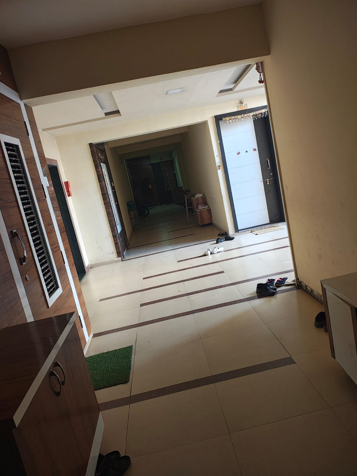 960 square feet Flat for sale in Alok City — photo 6