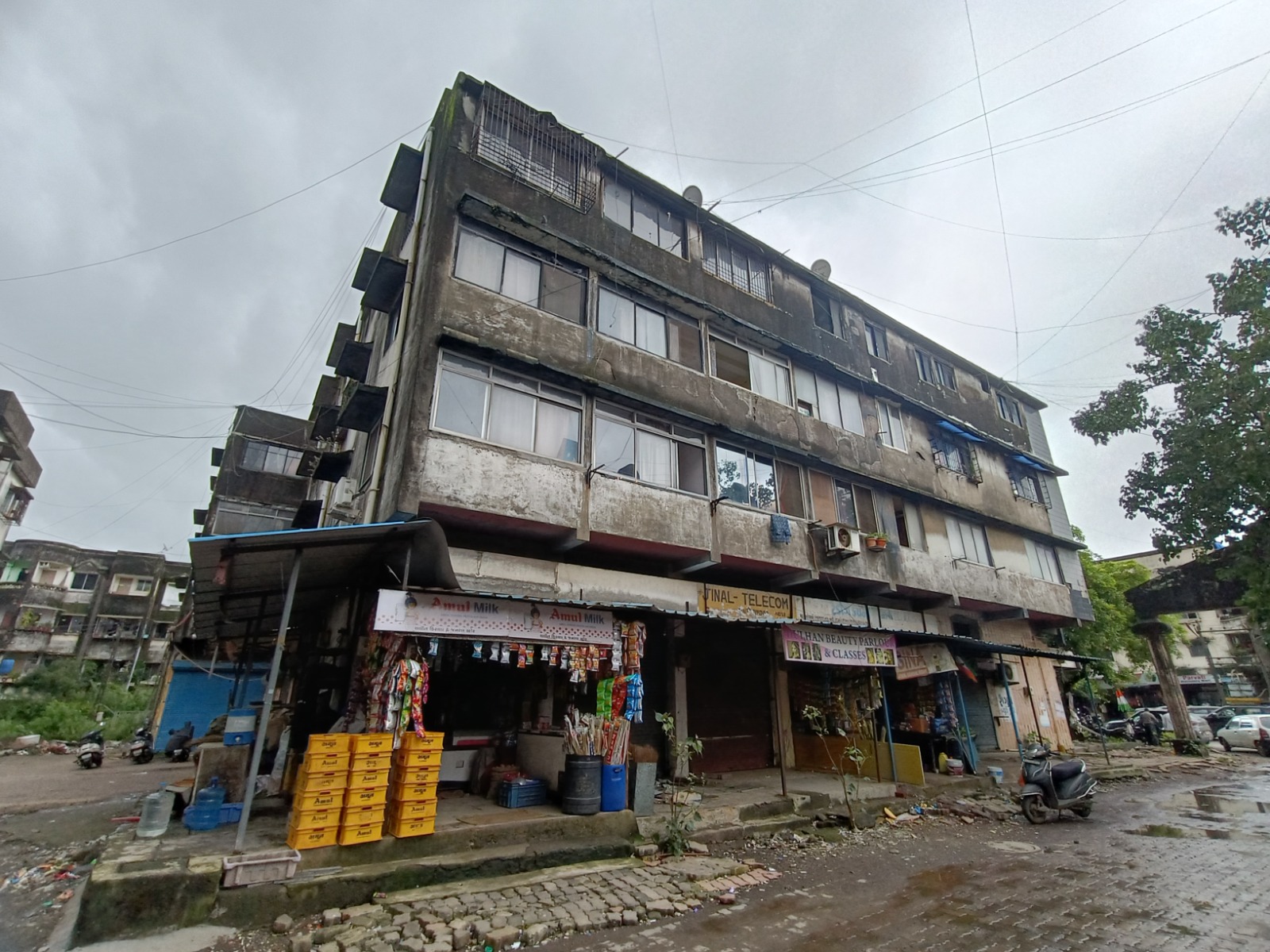 Shops for sale in Balitha — photo 1