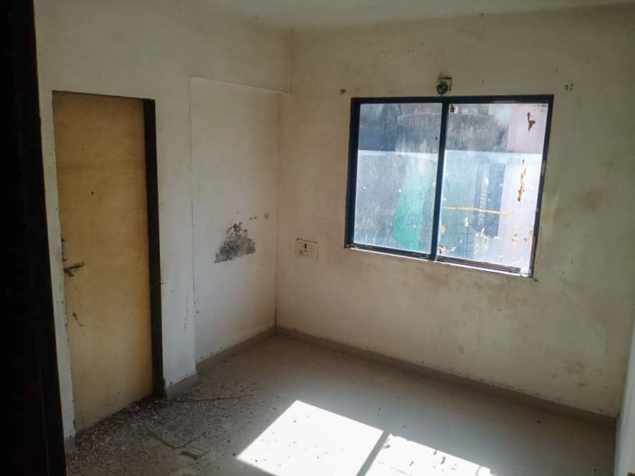 2 BHK Flat for sale in Laxmi Residency, Semi Urban Surat — photo 7