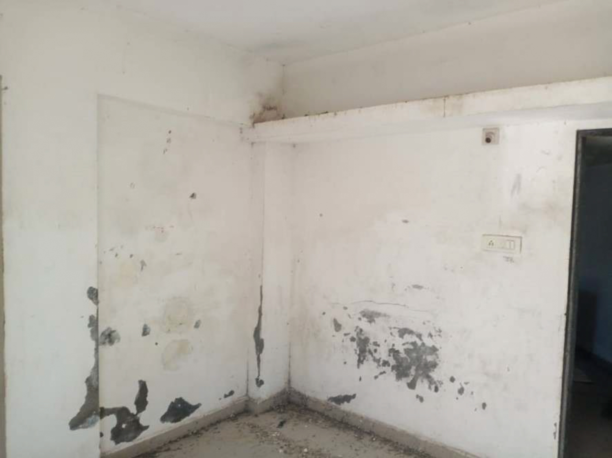 2 BHK Flat for sale in Laxmi Residency, Semi Urban Surat — photo 16