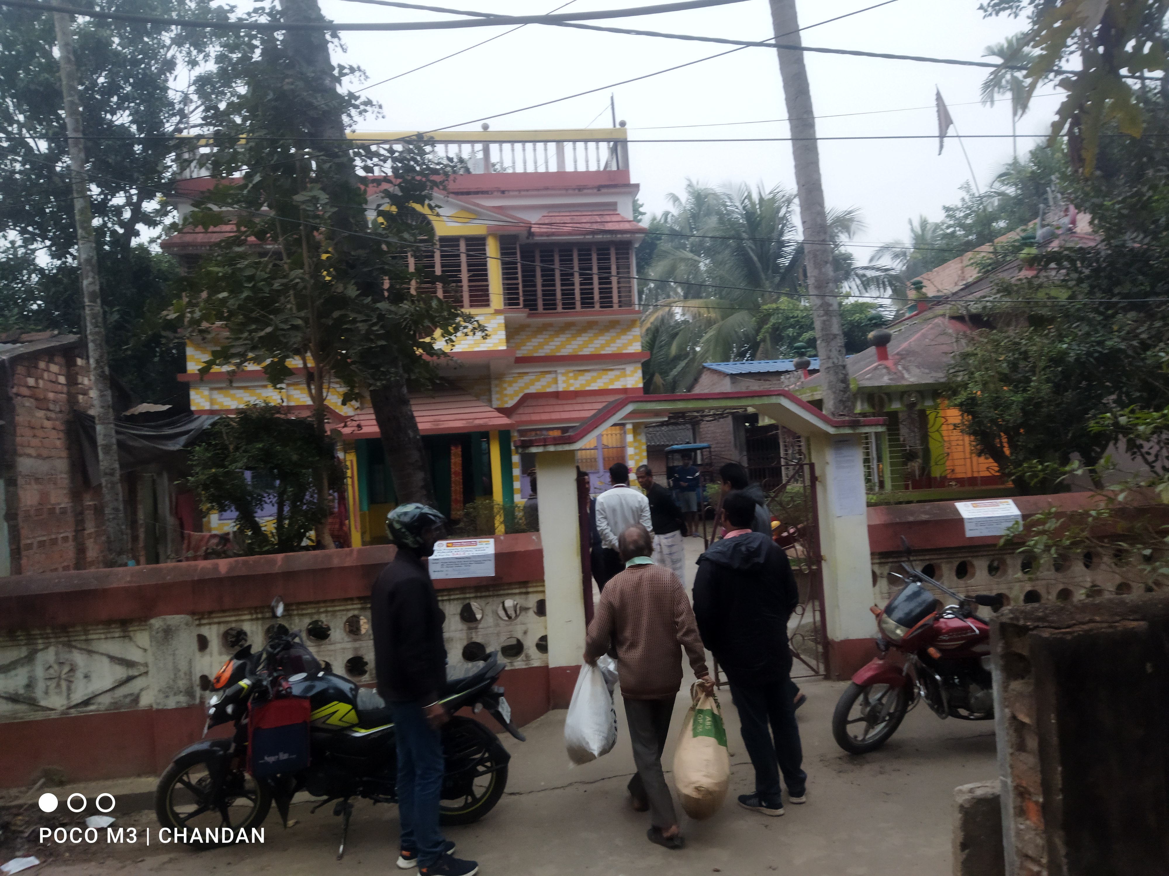 Individual House for sale in Near Mahaprobhu colony, Ward No-17,Ashoknagar Kalyangarh Habra — photo 1