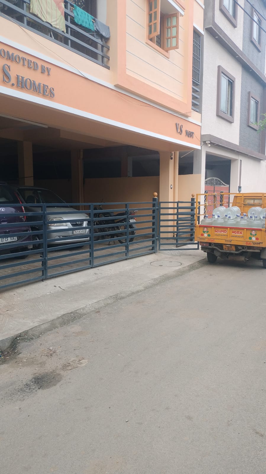 2400 square feet Flat for sale in Thiruverkadu Chennai — photo 1