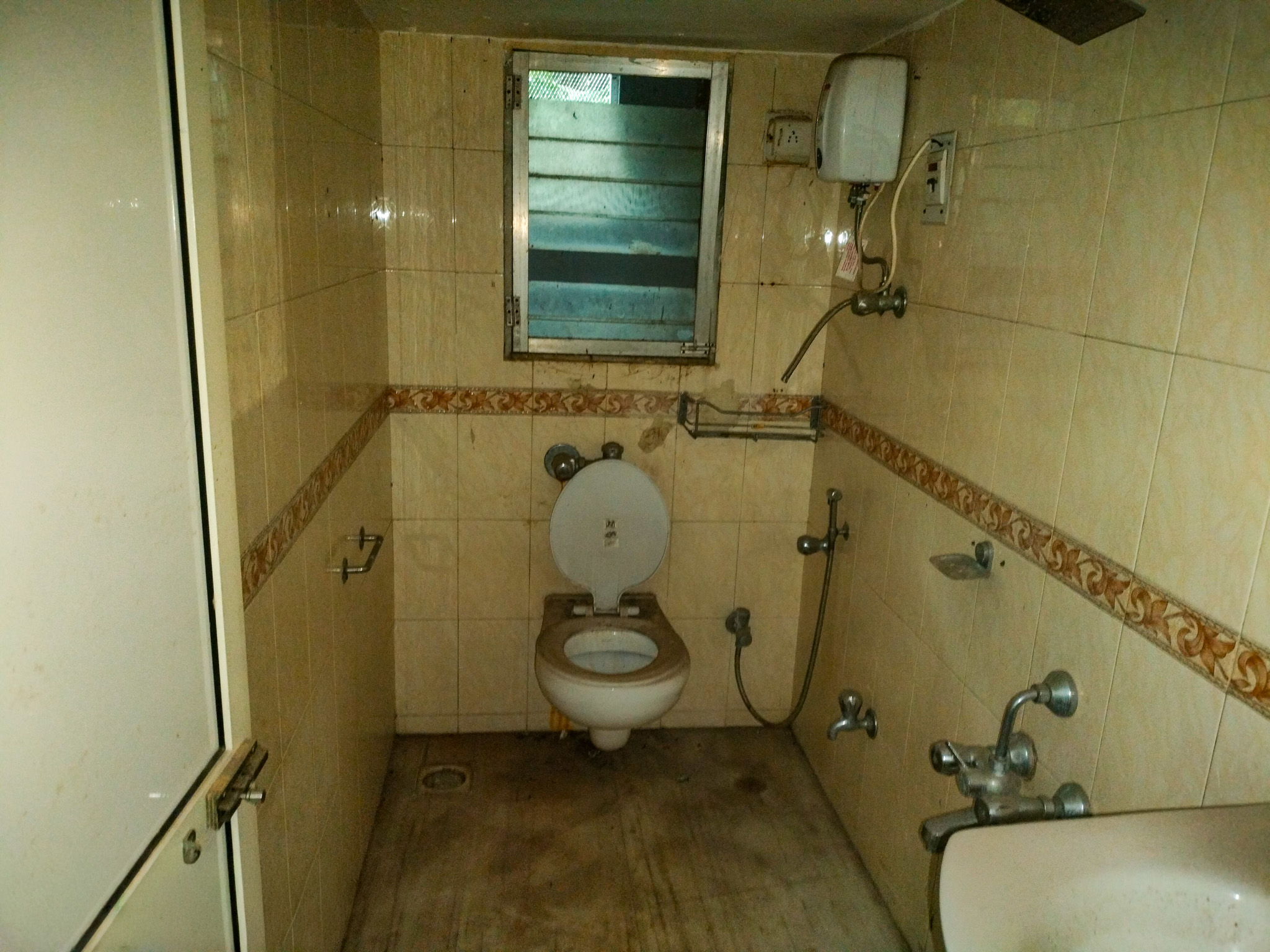 2 BHK Flat for sale in Mid Town, Mumbai Mumbai — photo 6
