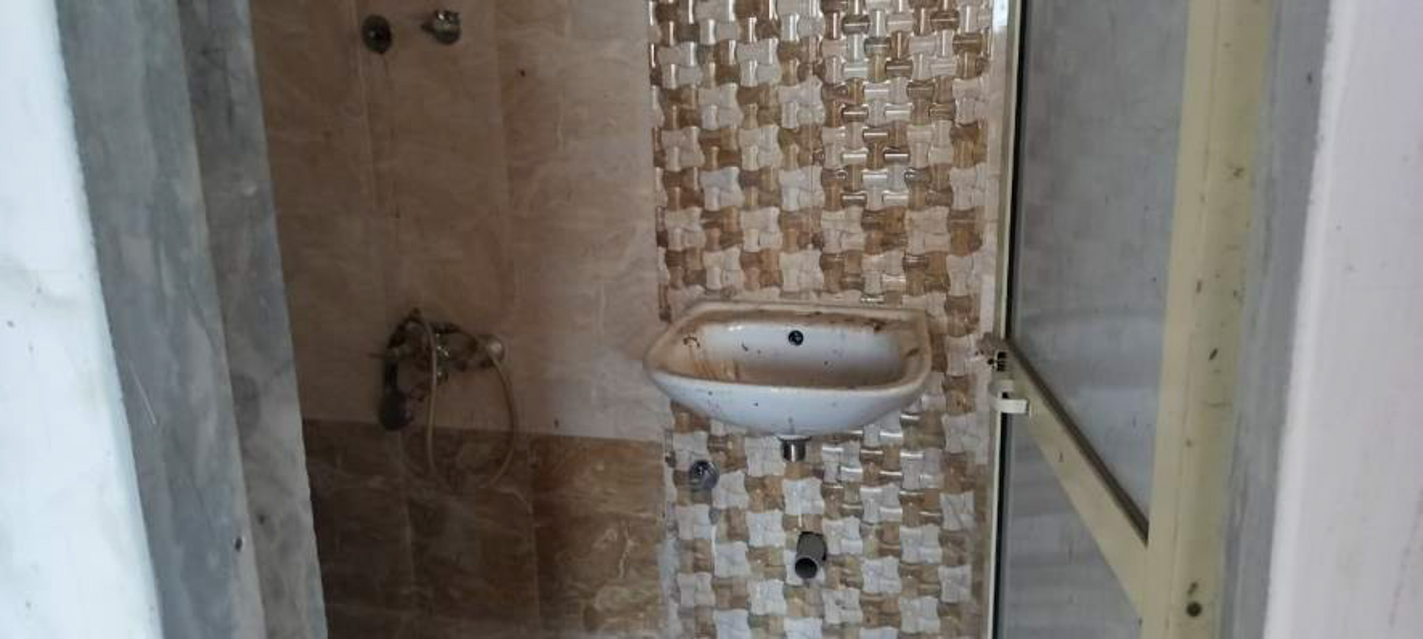 579.74 square feet Flat for sale in saphale Saphale — photo 4