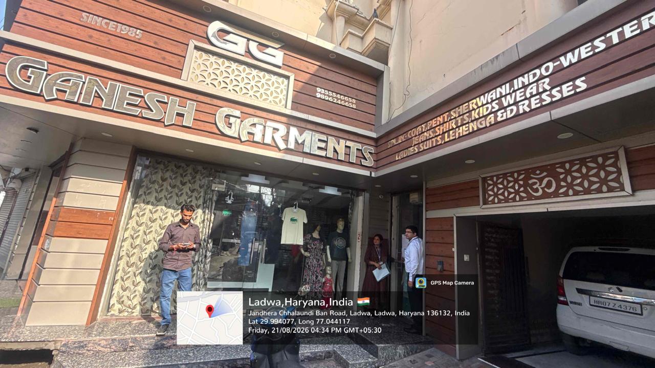 122.44 square yard Shops for sale in Ladwa