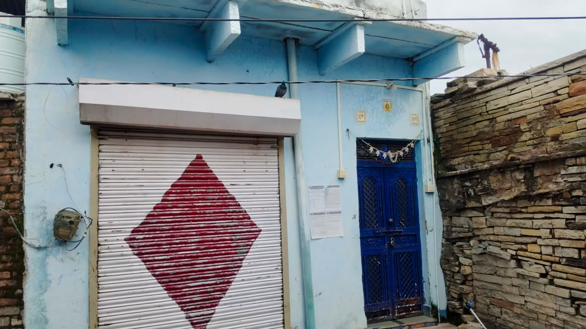 352 square feet Individual House for sale in Suket — photo 11