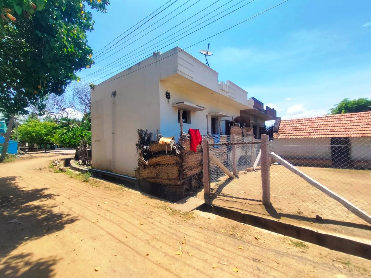 395.2 square feet Individual House for sale in Melur attapatti panchayat Melur — photo 2