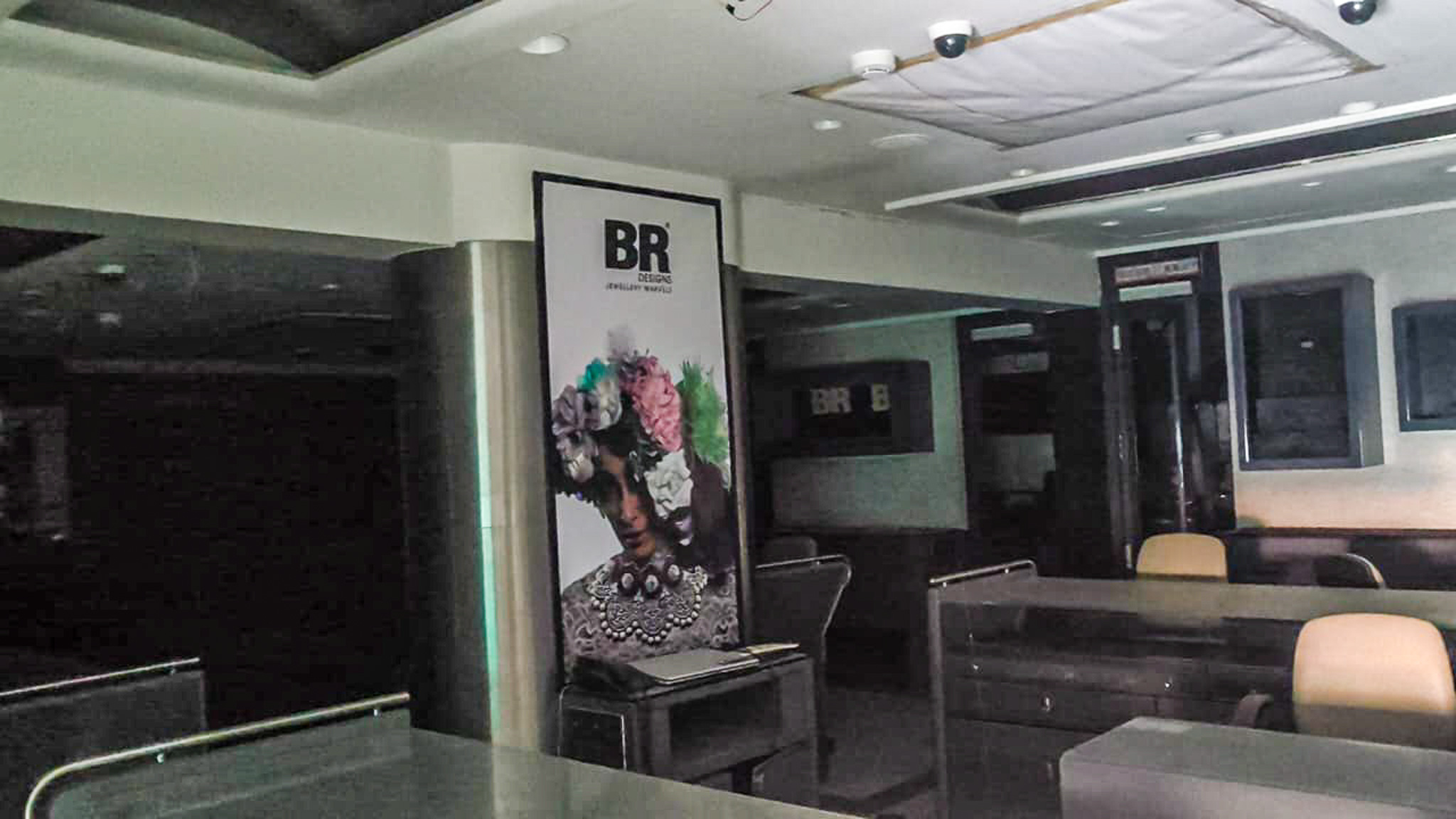 3500 square feet Shops for sale in Athwalines Lal Bungalow Surat Surat