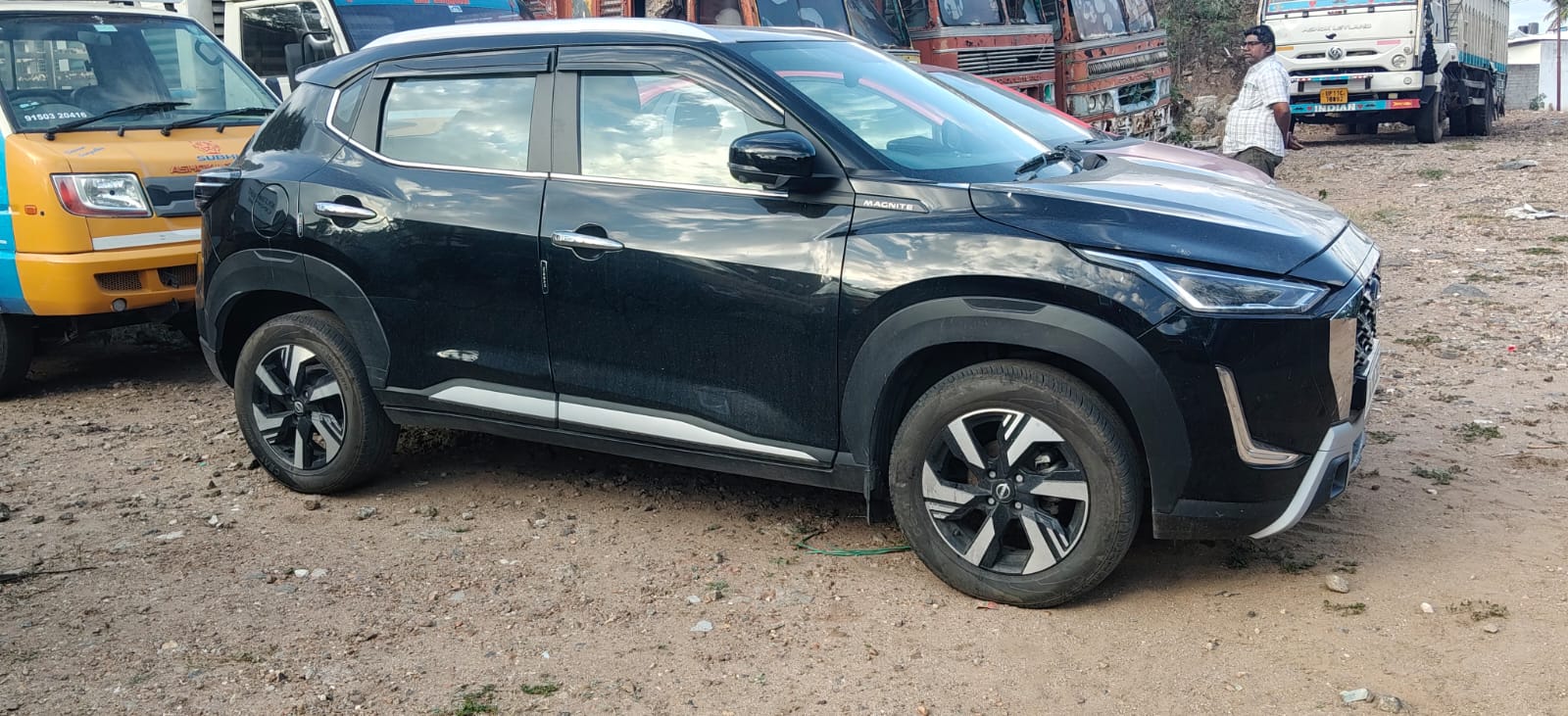 2024 Nissan Magnite MT TEKNA SUV 25345 km 1 year for sale in G K Yard Coimbatore