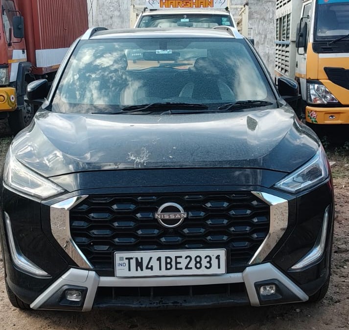 2024 Nissan Magnite MT TEKNA SUV 25345 km 1 year for sale in G K Yard Coimbatore — photo 4