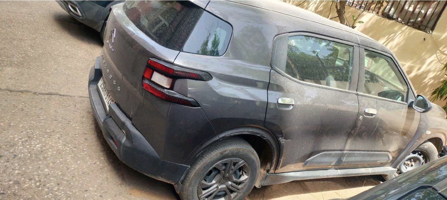 2024 Citroën Aircross You 5 Seater MT SUV 23383 km 2 years for sale in J-94, Sushant City, Kalwad Road, Jaipur Mobile : 8529140057 (Sh. Shyam Sunder Sharma) Jaipur