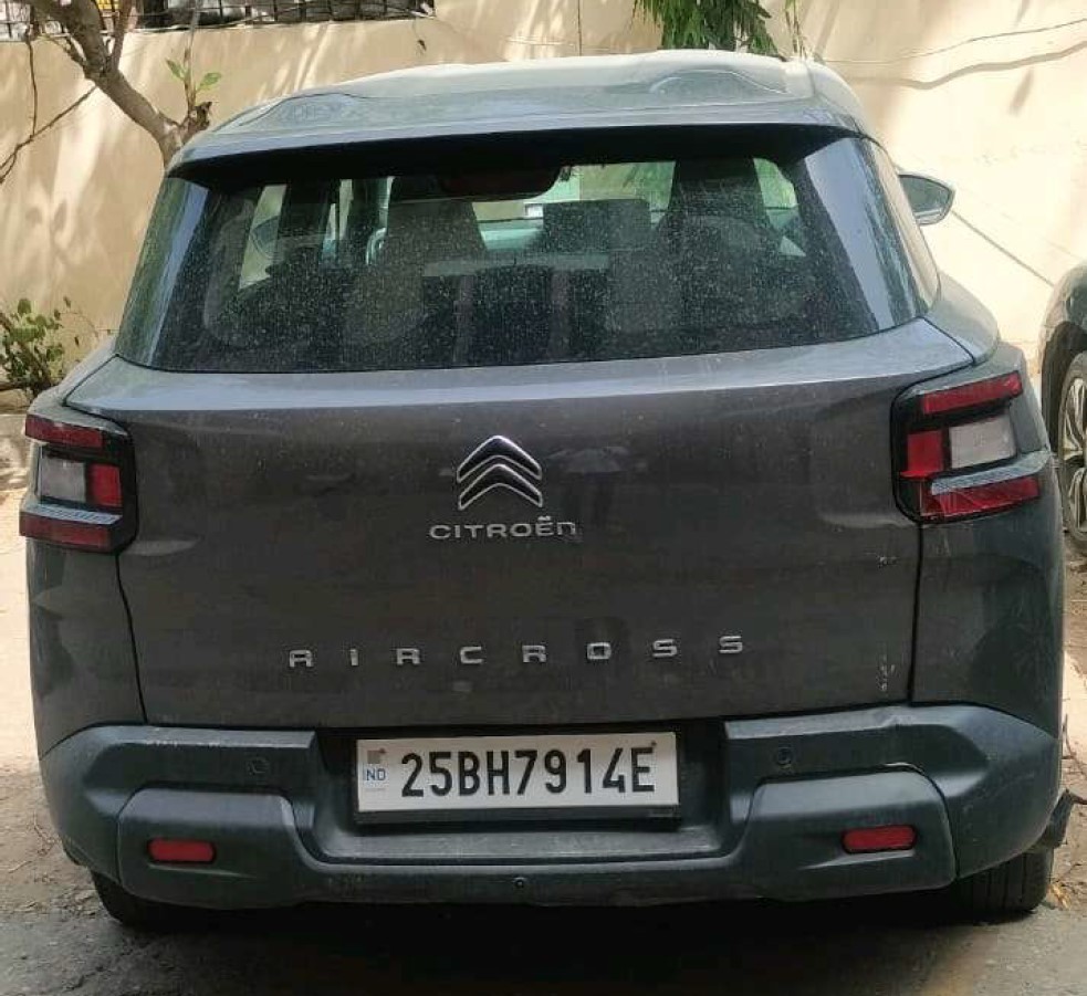 2024 Citroën Aircross You 5 Seater MT SUV 23383 km 2 years for sale in J-94, Sushant City, Kalwad Road, Jaipur Mobile : 8529140057 (Sh. Shyam Sunder Sharma) Jaipur — photo 2