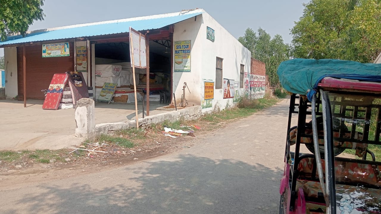 386.6 square meter Shops for sale in Meerganj Mirganj
