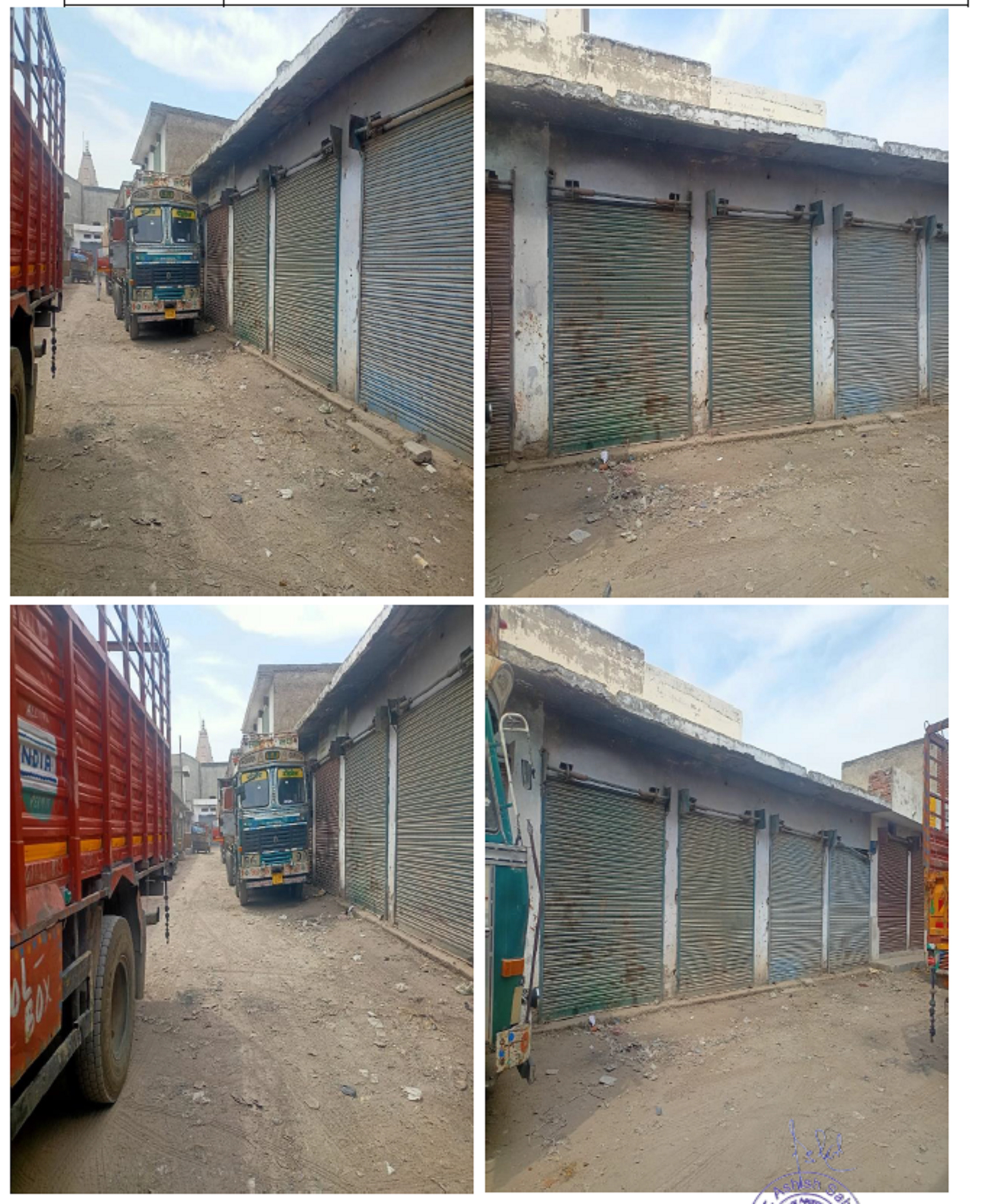 Shops for sale in Agra — photo 1