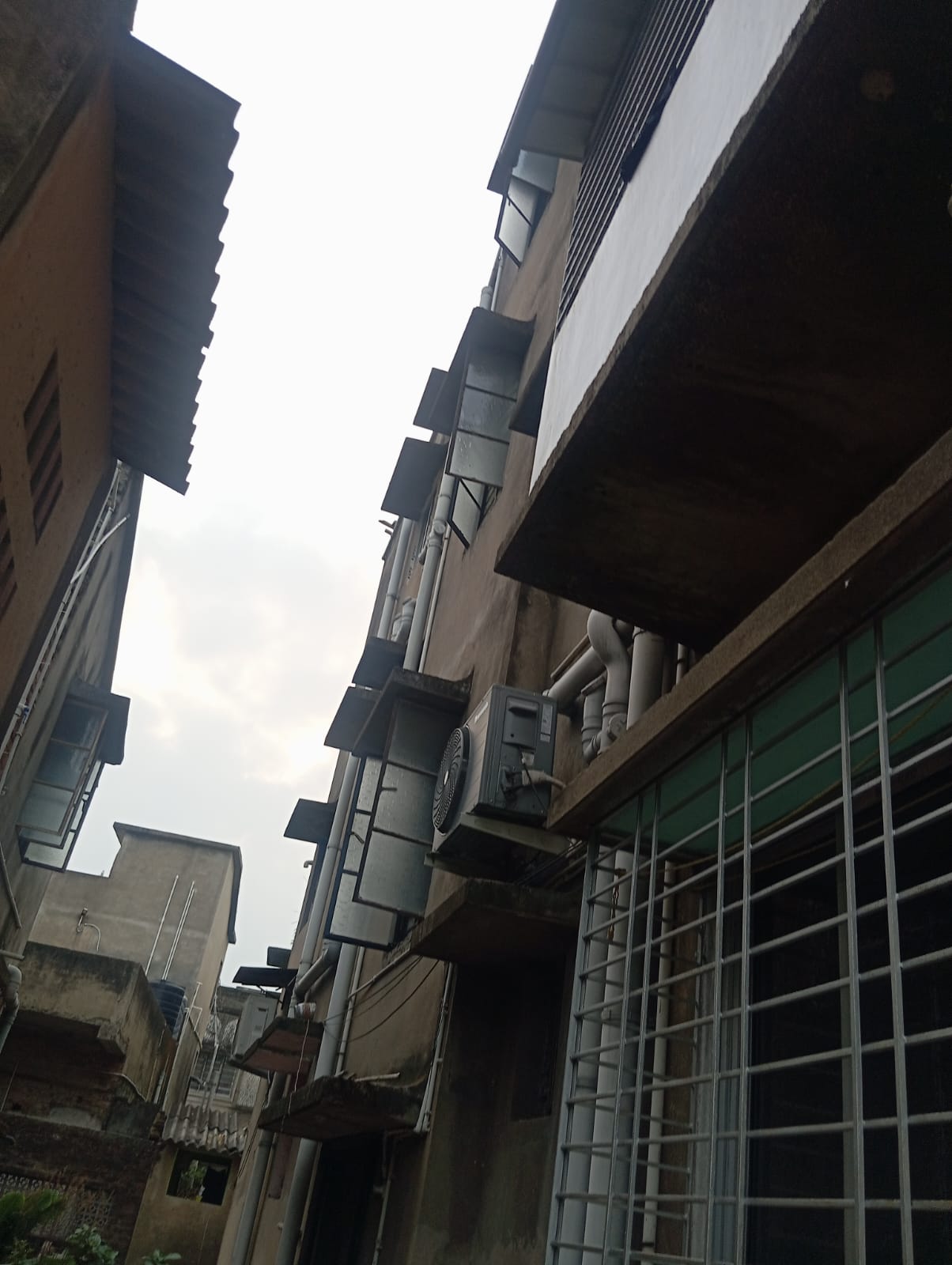 1 BHK Flat for sale in Jadav Ghosh Road, Sarsuna Behala near New Pratima Ghar Kolkata Kolkata — photo 7