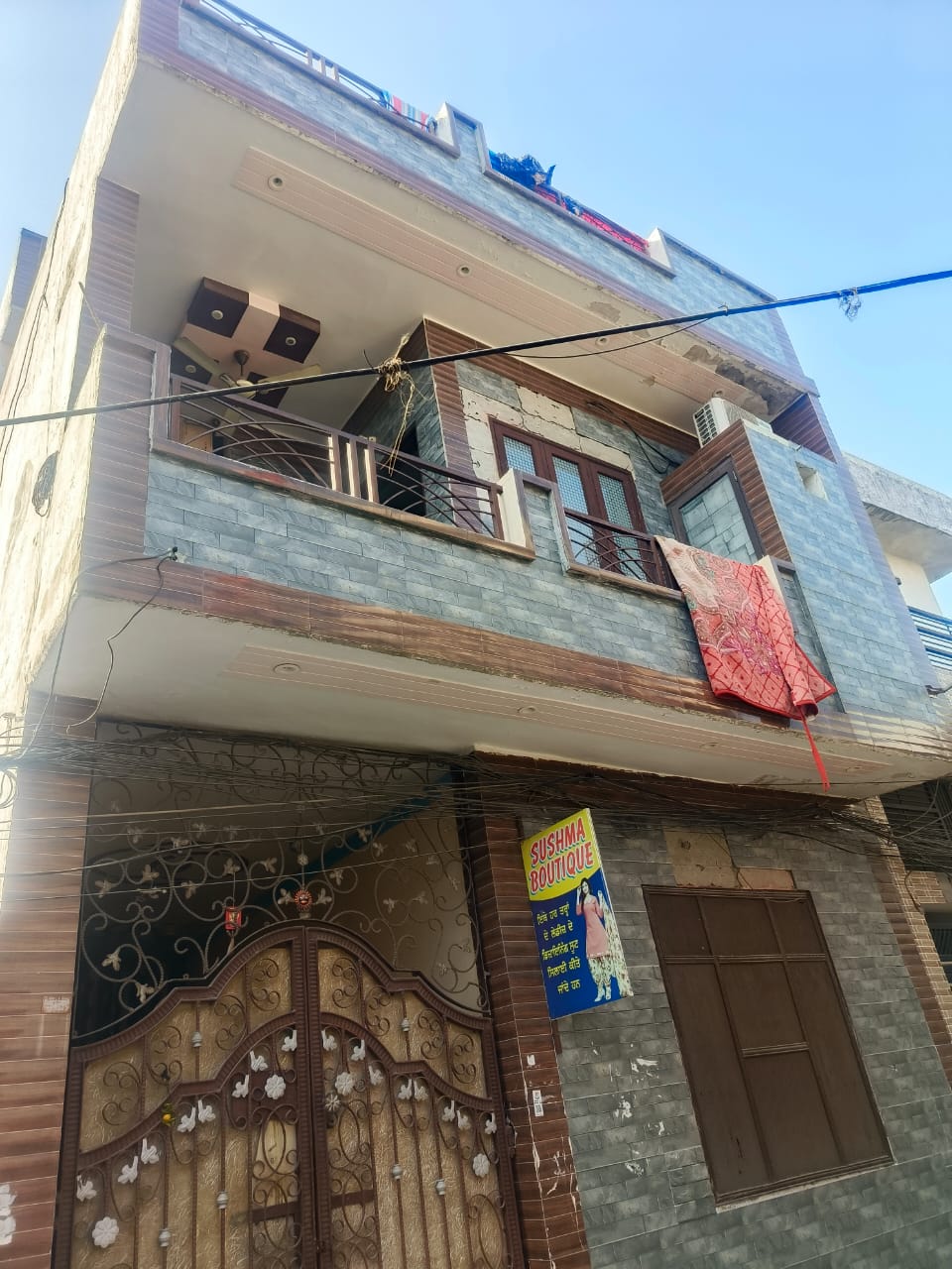 2260 square feet Individual House for sale in ABADI SANDHU COLONY BATALA ROAD AMRITSAR Amritsar