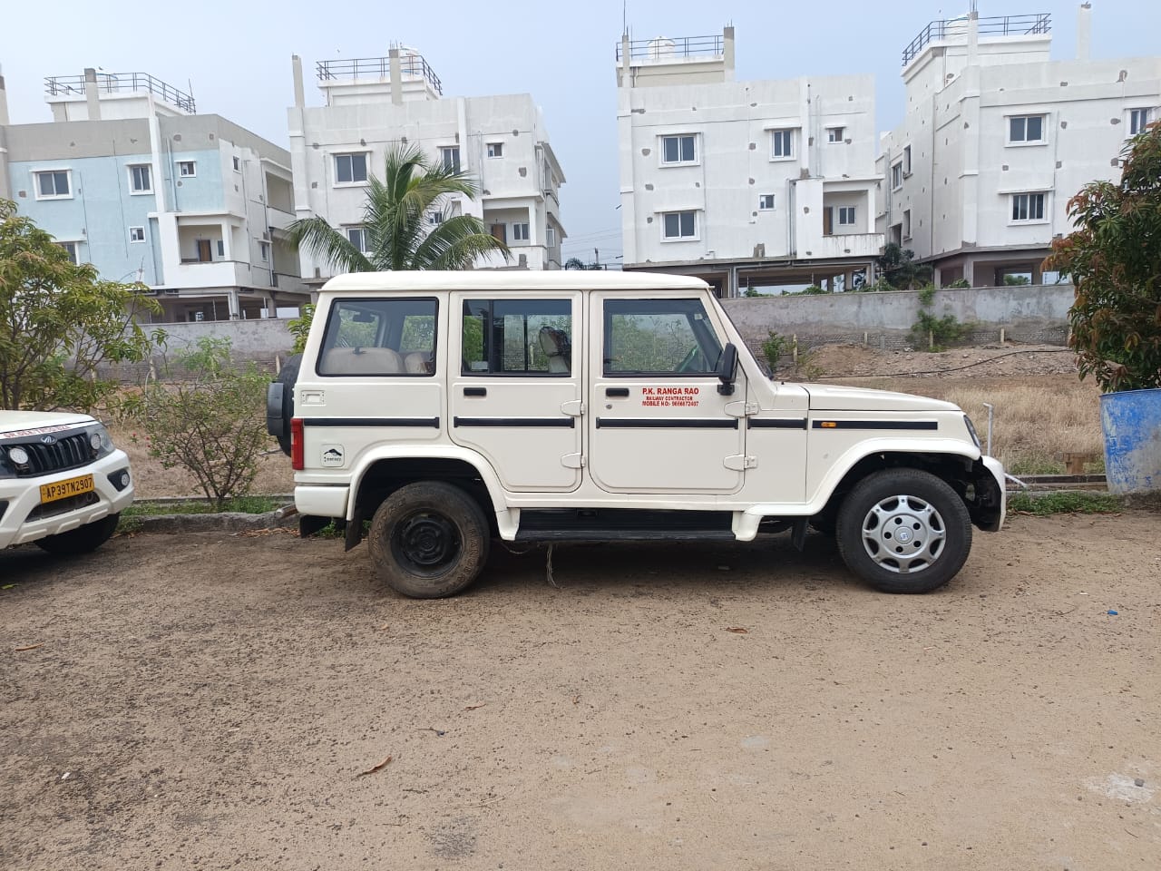 2020 Mahindra Bolero B4 SUV 92000 km 6 years for sale in passivedala bank of india Chagallu — photo 3