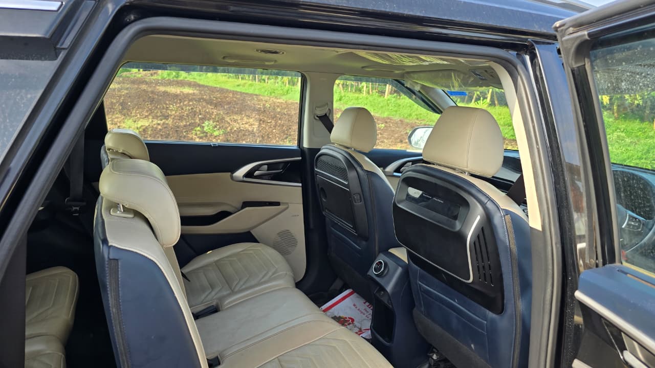 2023 Kia Carens Luxury Plus MPV 52000 km 3 years for sale in MAKHMALABAD Nashik — photo 4
