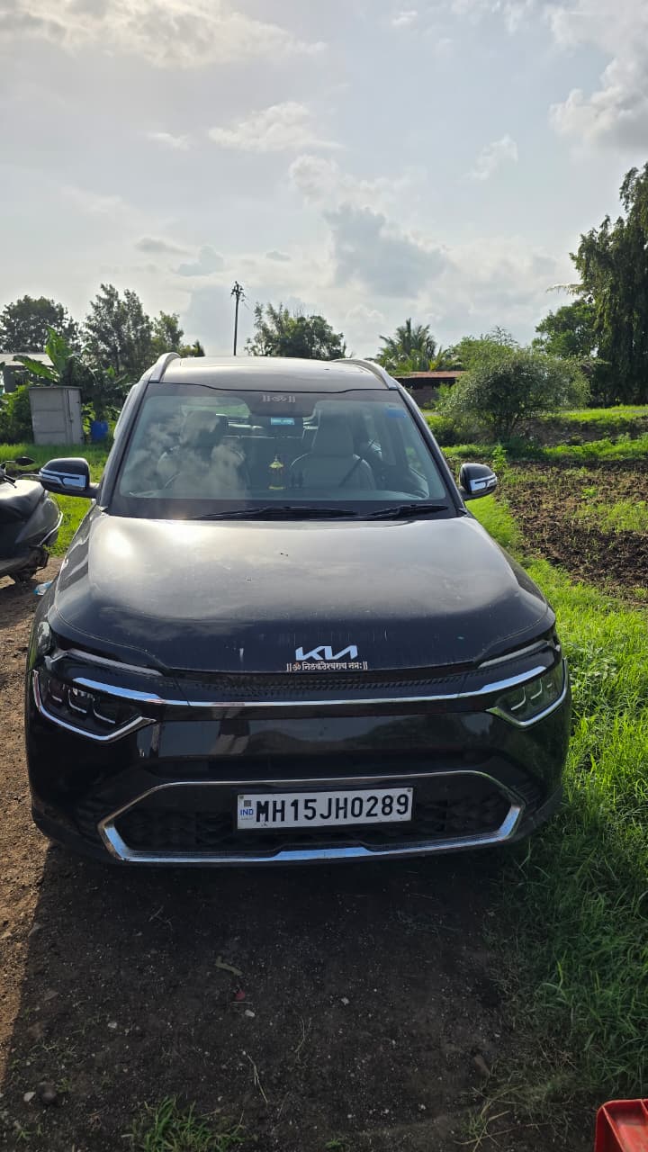 2023 Kia Carens Luxury Plus MPV 52000 km 3 years for sale in MAKHMALABAD Nashik