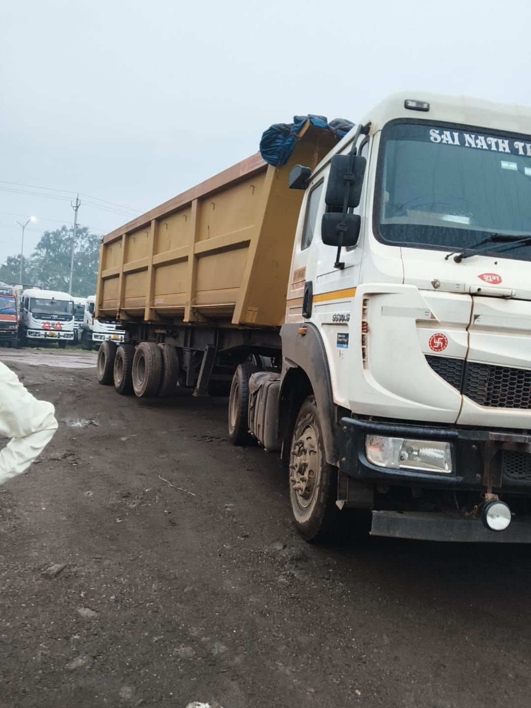 2024 Tata Signa 5530.S 4x2 Standard Trailer 192 km 2 years for sale in Hightech Parking, opposite Durga Dharamkata, Beside Flipkart Best Price, Ring Road No-2, Bhanpuri, Raipur (C.G.) Raipur — photo 3