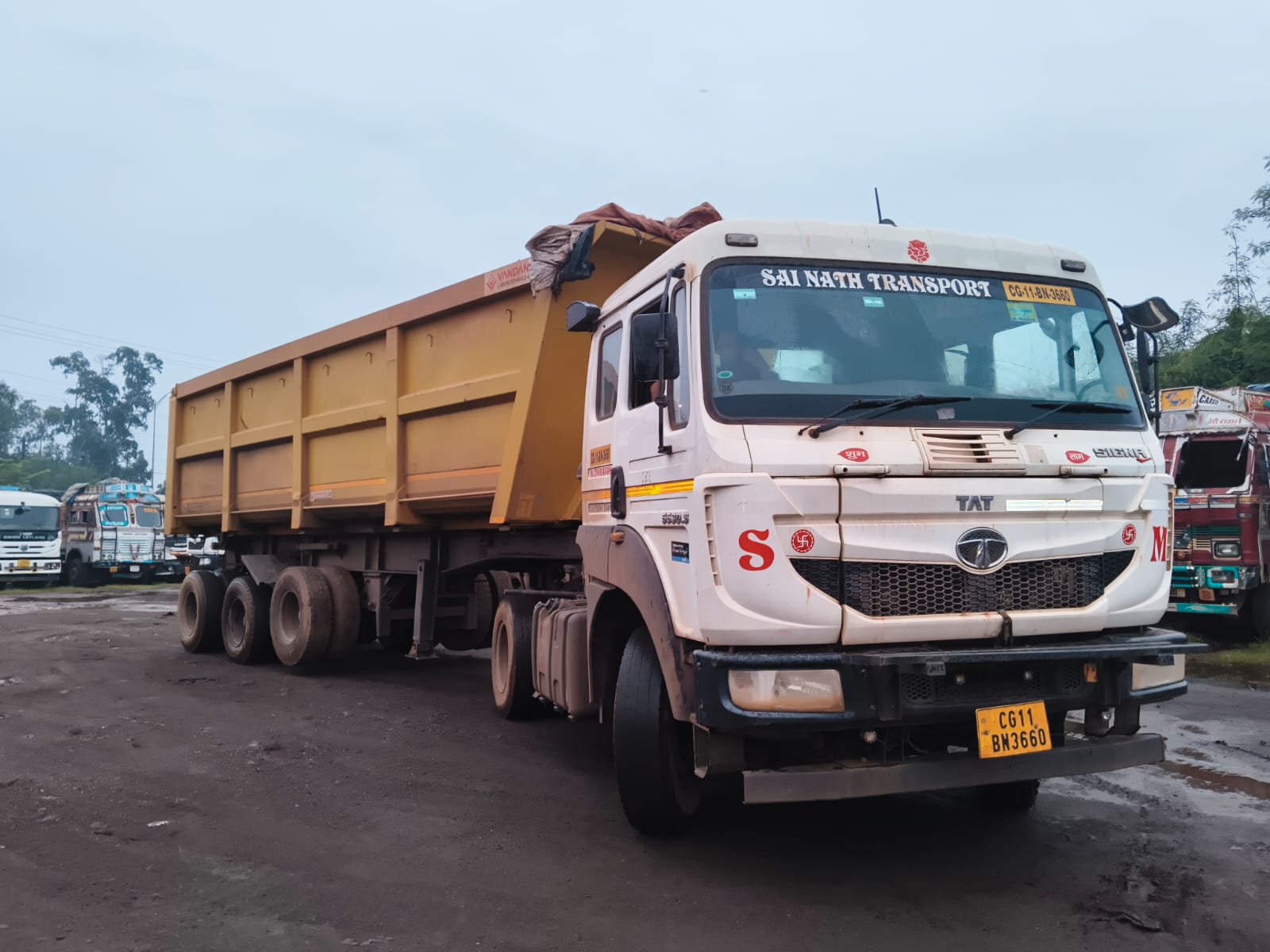 2024 Tata Signa 5530.S 4x2 Standard Trailer 300000 km 2 years for sale in Hightech Parking, opposite Durga Dharamkata, Beside Flipkart Best Price, Ring Road No-2, Bhanpuri, Raipur (C.G.) Raipur