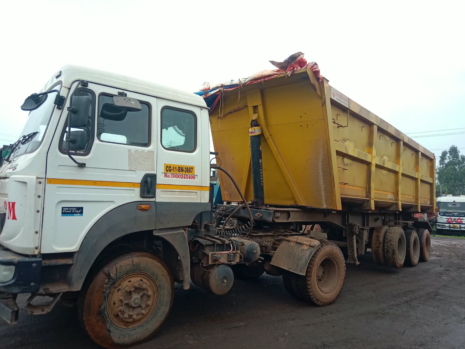 2024 Tata Signa 5530.S 4x2 Standard Trailer 300000 km 2 years for sale in Hightech Parking, opposite Durga Dharamkata, Beside Flipkart Best Price, Ring Road No-2, Bhanpuri, Raipur (C.G.) Raipur — photo 2