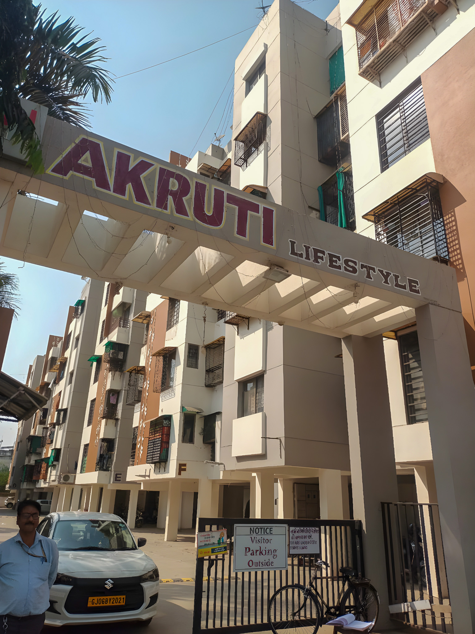 360 square feet Flat for sale in AAKRUTI LIFE STYLE, OPP.- BAPS SWAMINARAYAN TEMPLE, NR VADSAR FLYOVER Vadodara — photo 2