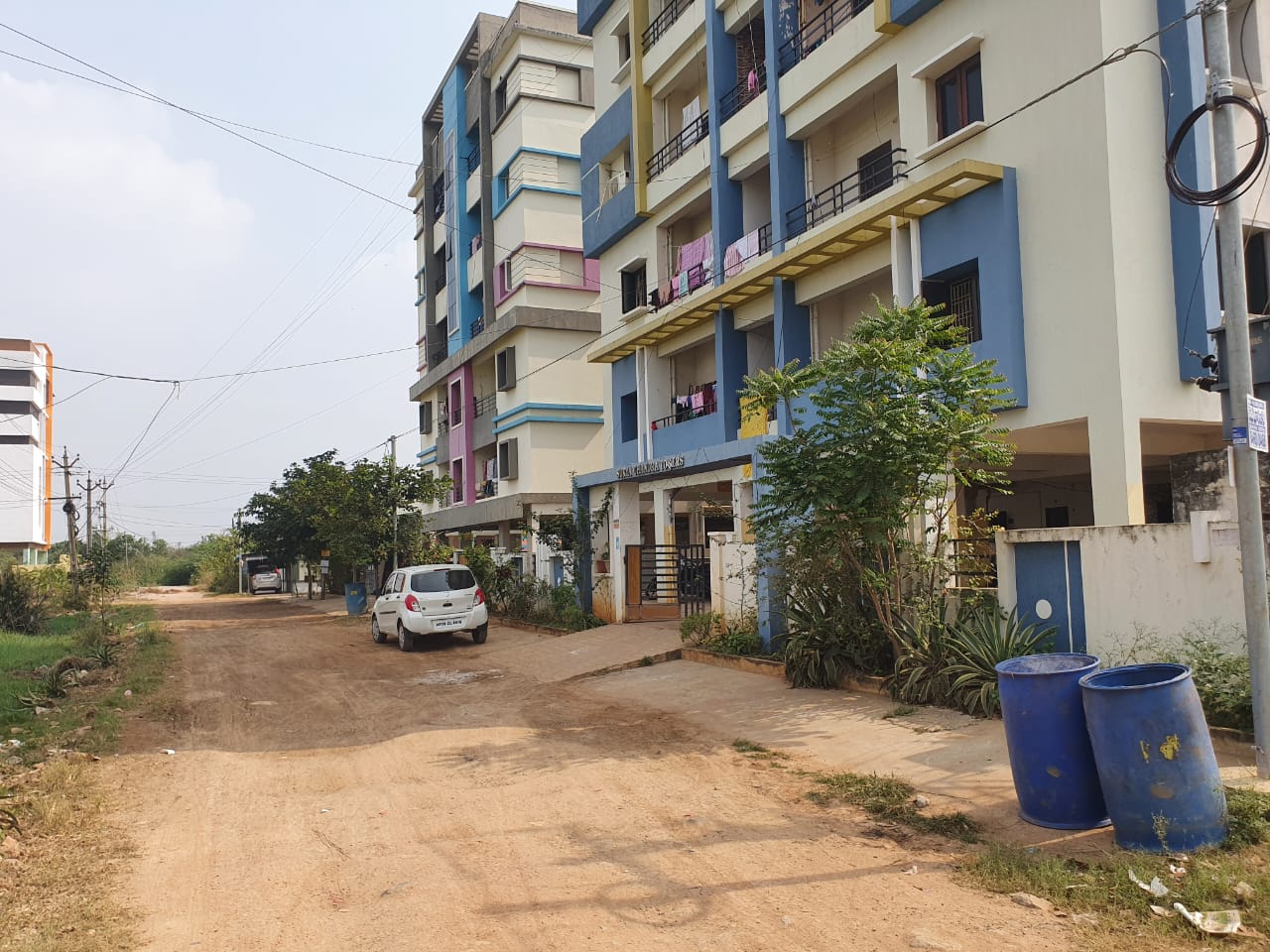 Flat for sale in Tadepalligudem