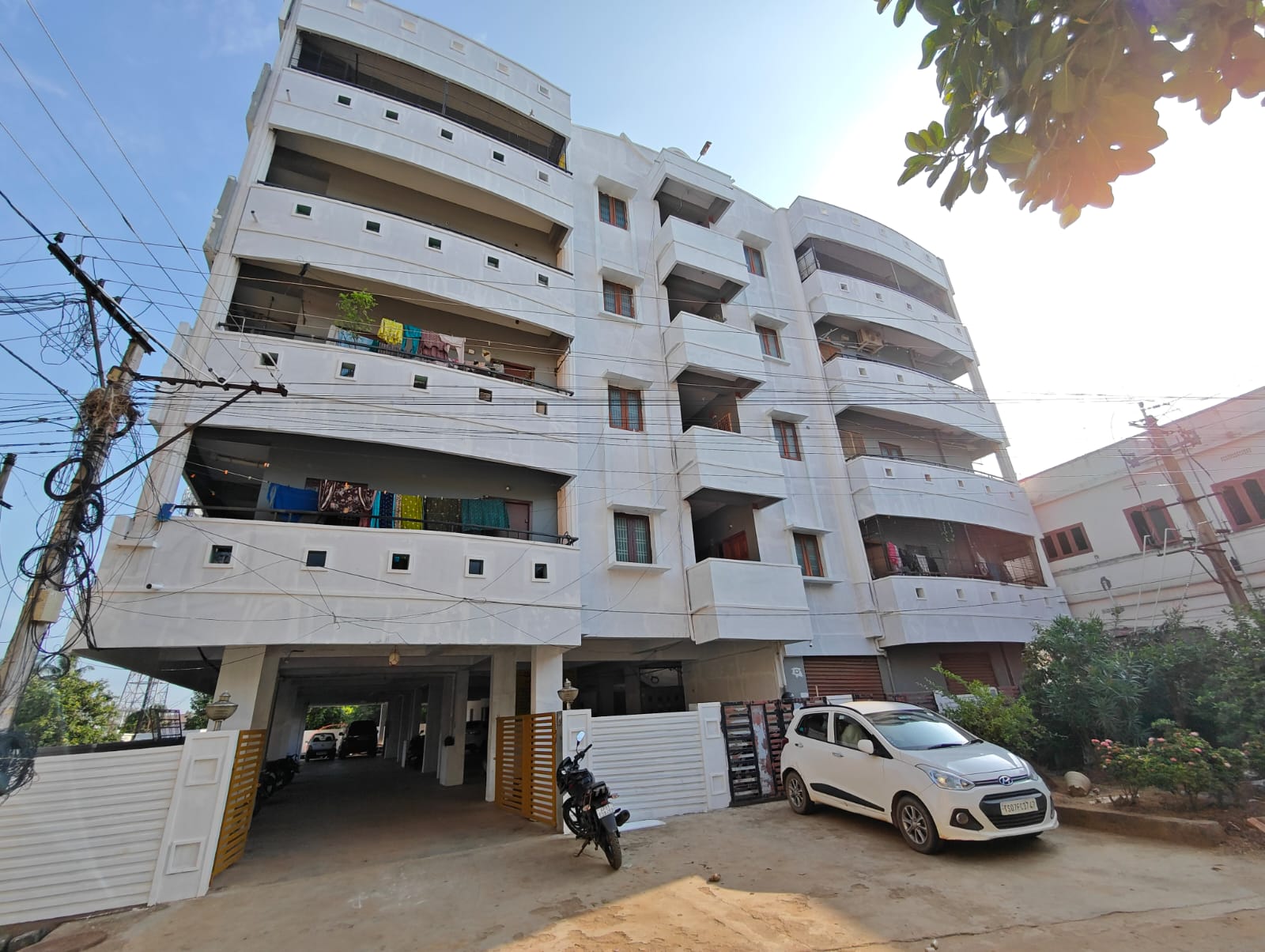 Flat for sale in Nallajerla