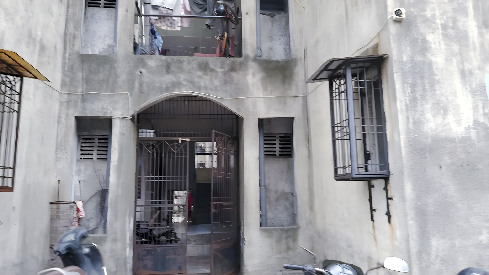 Flat for sale in Surat