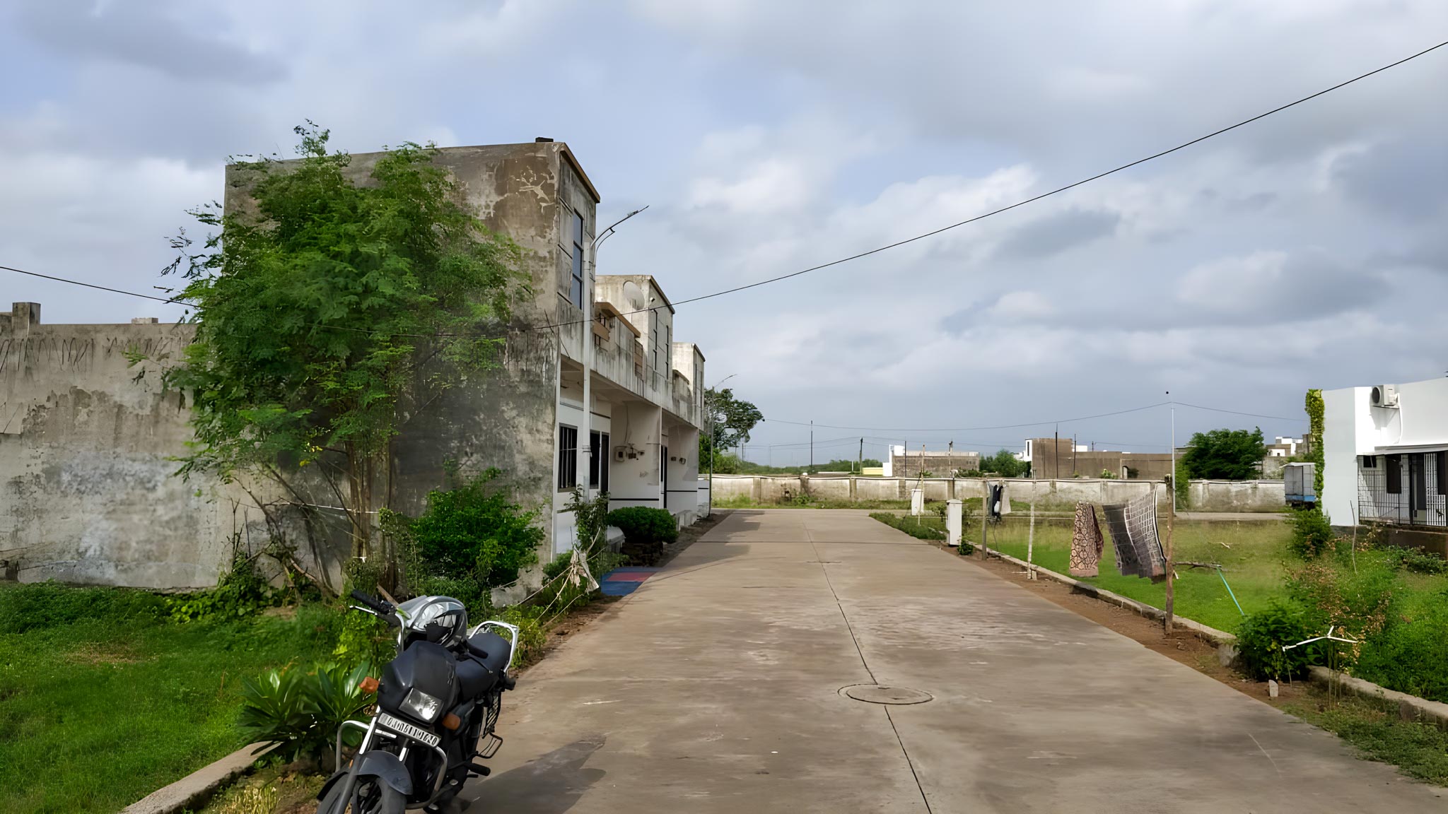 63.17 square meter Individual House for sale in Surat — photo 9