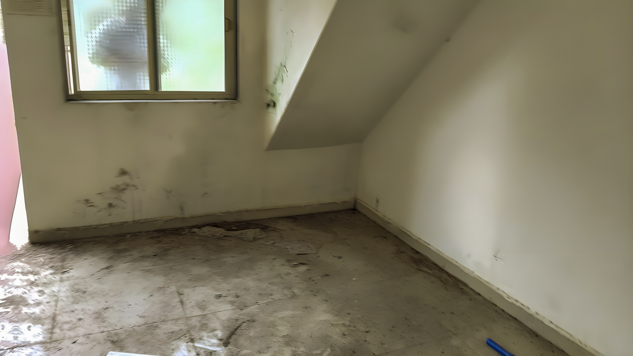 Flat for sale in Surat — photo 10