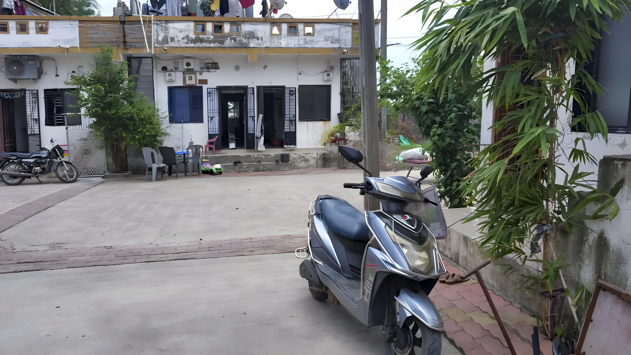 42.68 square meter Individual House for sale in Surat — photo 8