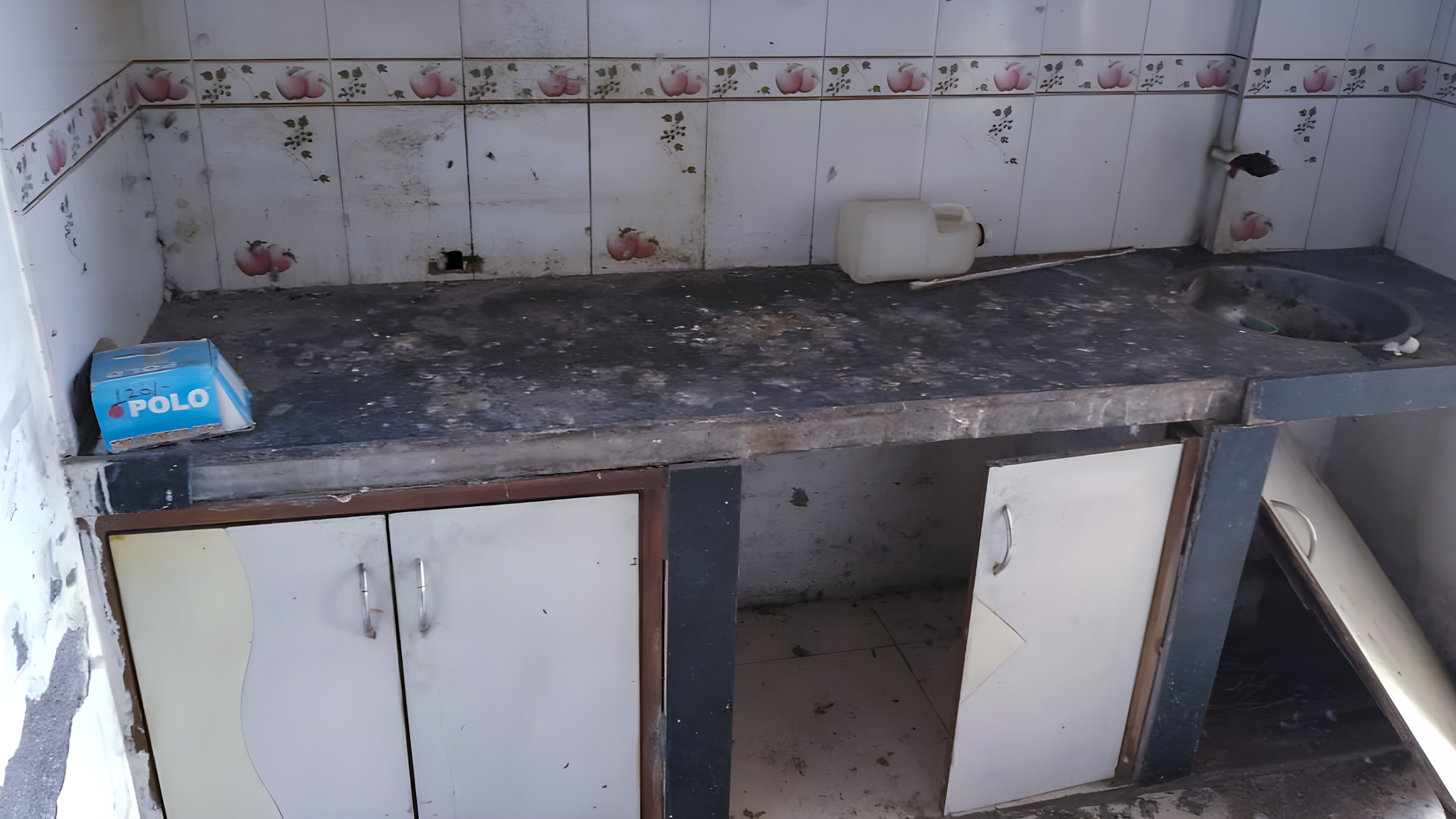 42.75 square meter Flat for sale in Surat — photo 16