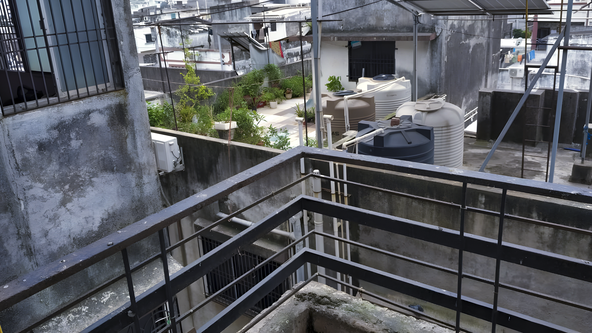 42.75 square meter Flat for sale in Surat — photo 13