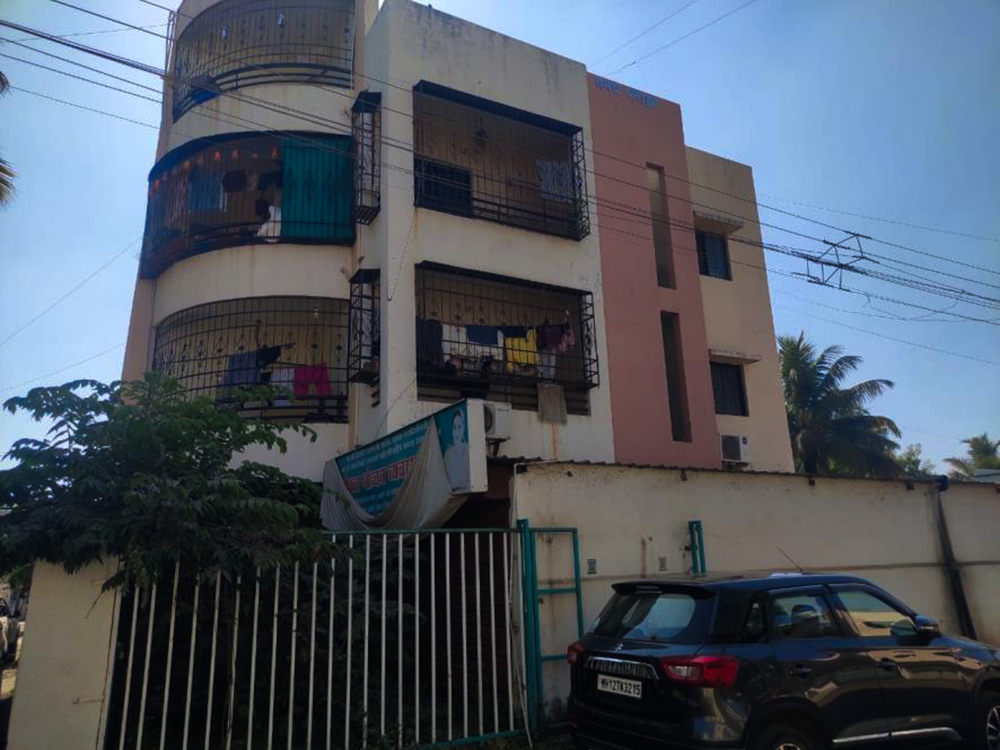 51.1 square meter Flat for sale in Laxminagar Phaltan Kolki