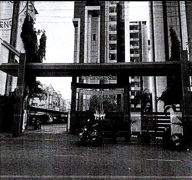 141.27 square meter Flat for sale in Surat — photo 3