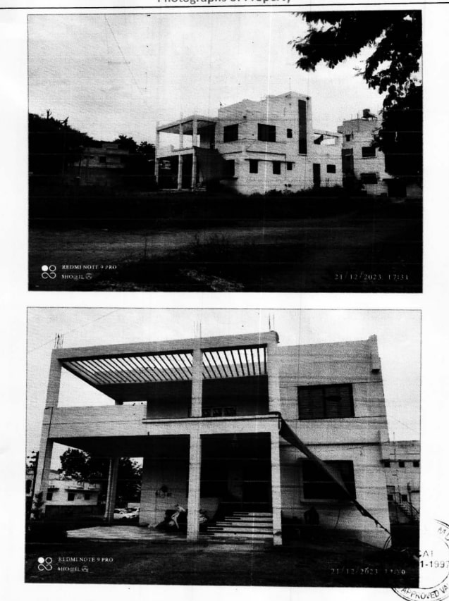 Bungalow for sale in Dhule