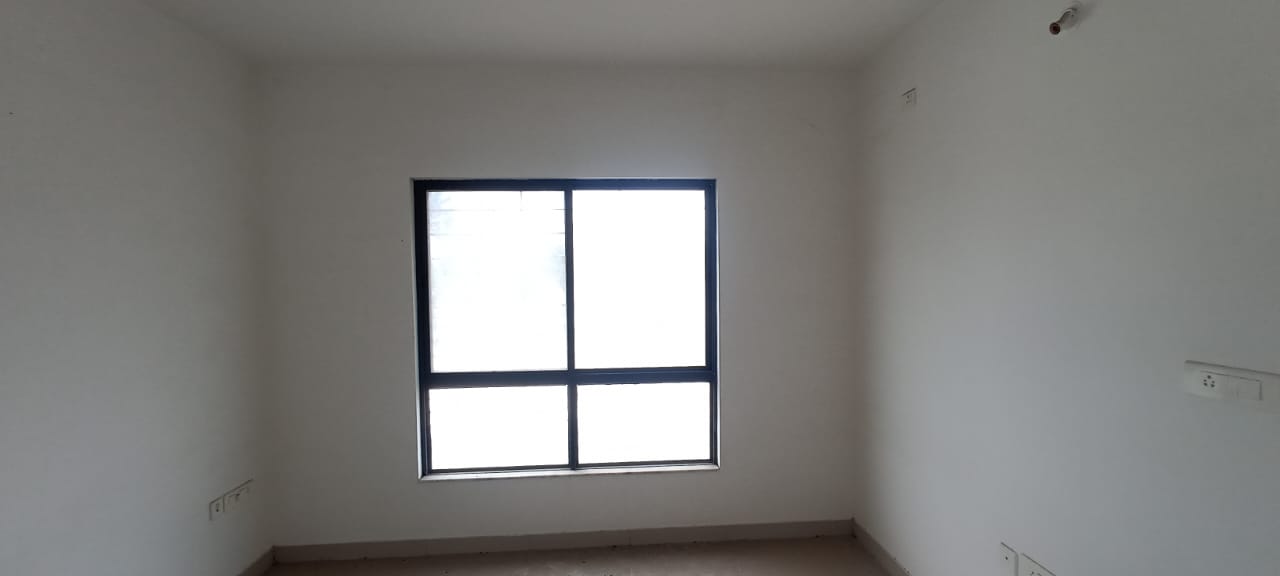 965 square feet Flat for sale in Pune — photo 2