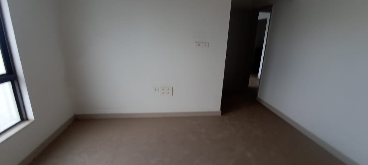 965 square feet Flat for sale in Pune — photo 8